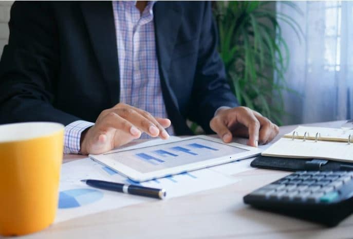 Gestión Financiera Personal: Control de Deudas e Inversiones Seguras